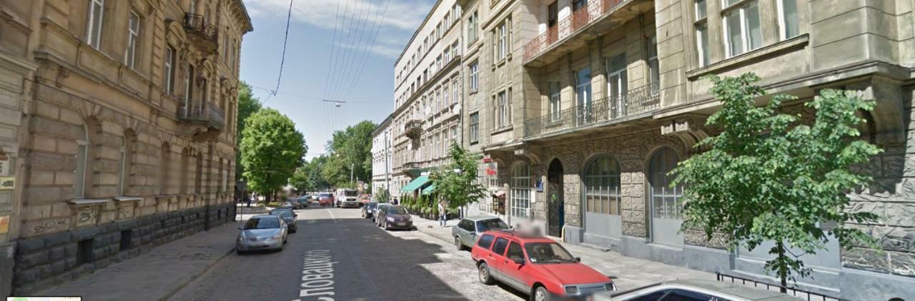 Near Park Franka Apartment ลวีฟ ภายนอก รูปภาพ